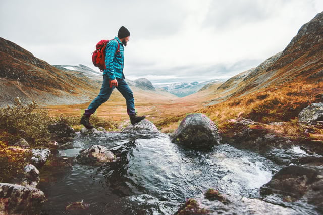 <p>Best men’s thermal base layers for hiking 2021</p>