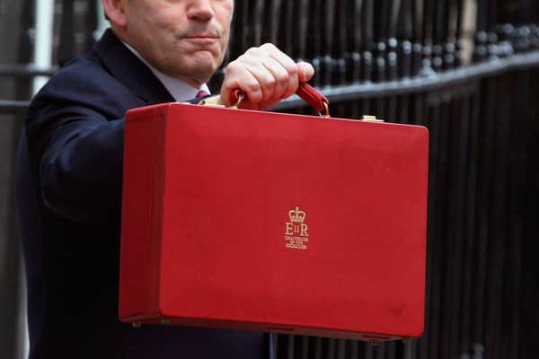 The red briefcase being held by chancellor Gordon Brown in 2007 (Photo: Getty) 