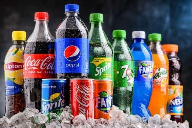 You can swap cans or bottles of fizzy pip for a home soda (photo: Adobe)