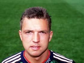 Milner in 1991. (Photo: Shaun Botterill/ALLSPORT/Getty)
