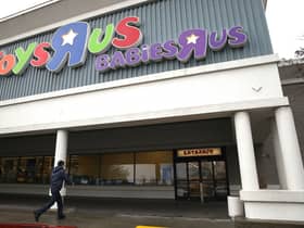 Toys R Us has announced it is returning to the UK highstreet with one store opening in just a couple of weeks time 