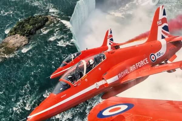 Moment Red Arrows fly over Niagara Falls captured in stunning video