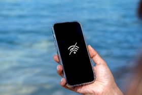 The 10 worst signal dead spots where you will get poor phone signal in the UK