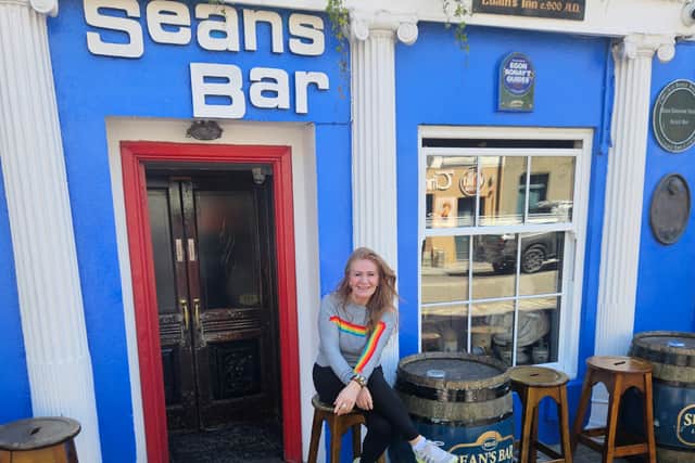 Claire Hannah at Sean's Bar