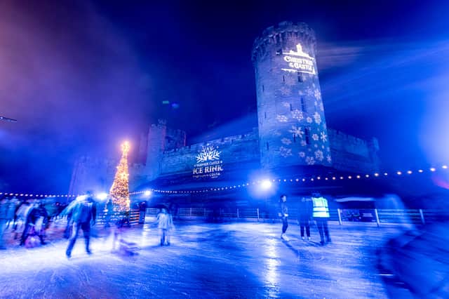 Affordable ways to enjoy Christmas at Warwick Castle – Light Trail ...