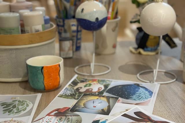 Bauble painting