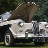 Classic Car Enthusiasts Gear Up for the National Restoration Show