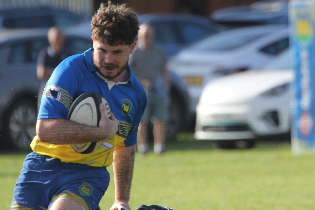 Kenilworth victorious as storms make life hard against Hereford