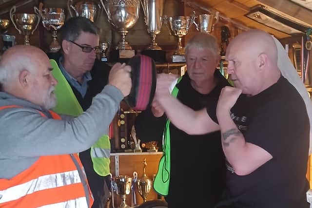 Paddy Doyle (GB) smashes the 1 minute and 30 seconds back of fists martial arts fullcontact World Records, previously held by Asian Karate black belt expert Shaswat Kumar (India)