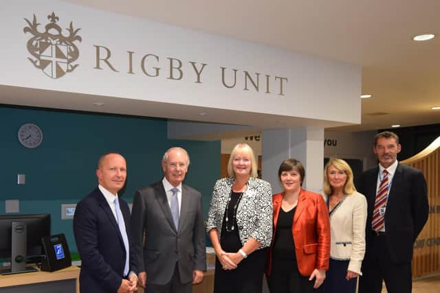 Life Beyond Treatment project, which was awarded the 2017 Rigby Award, has helped cancer patients and survivors to maximise their wellbeing and regain a sense of normality.
(Left to right): Glen Burley, Sir Peter Rigby, Angie Arnold, Professor Diane Playford, Marian Cartter and Russell Hardy. Photo supplied.