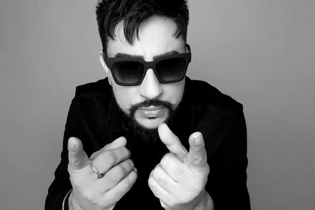 Bobby Friction is performing at TEDxLeamingtonSpa 2019.