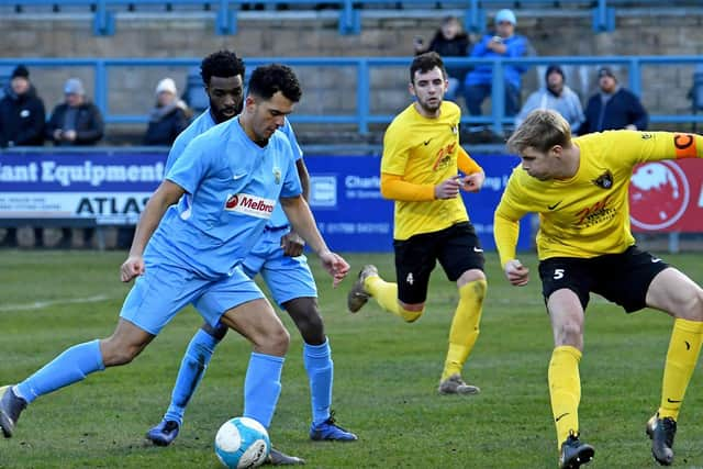 Sub Kurtis Revan side foots in the first goal