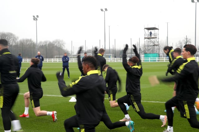 Leeds United players get warmed up ahead of Thursday's session.