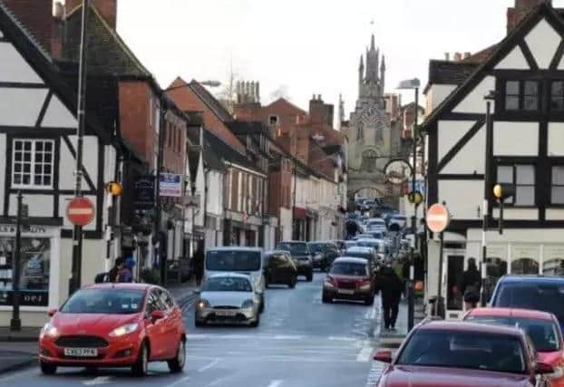 Warwick town centre is to benefit from a new transport package costing nearly 4.5m.