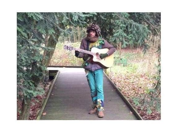 Foundry Wood in Leamington has been paired with science-singer-songwriter John Hinton to collaborate on a mini-album of songs about what they describe as 'mankind, the natural world, and coronavirus, and the meeting-point between the three'.