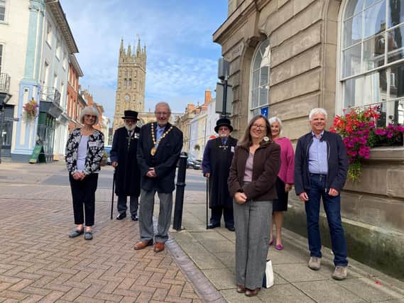Cllr Martyn Ashford, chairman of Warwick District Council with Sue Rigby, Brother
Peter and Brother Bill (Lord Leycester Hospital), Trudy Ashmore (Warwick visitor
information centre), Carolyn Ewing (Warwickshire county records office) and
Tim Clark (St Mary’s Church). Photo supplied