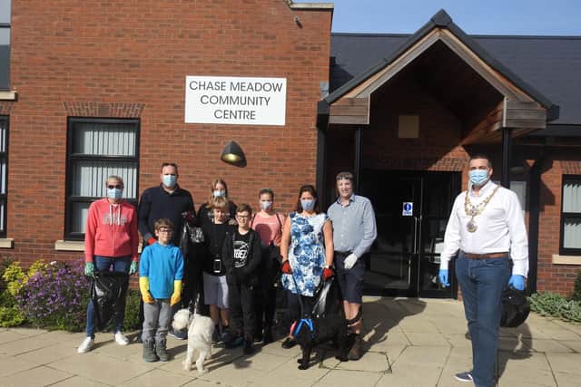 The Mayor of Warwick joined residents in Chase Meadow for their 'Big Tidy Up' event. Photo supplied