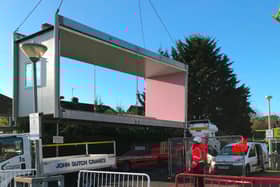 The new children’s assessment unit arriving at Warwick Hospital. Photo by SWFT