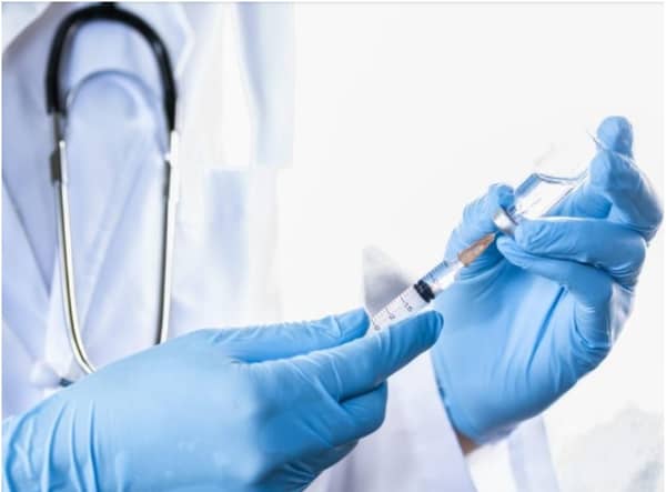 Health leaders are warning patients and members of the public to be aware of fraudulent calls and text messages offering the Covid-19 vaccination