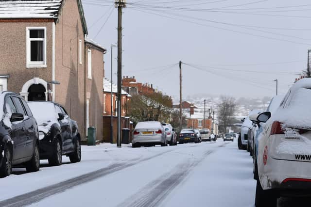 Side roads like Bath Street remained dangerous, with cars visibly struggling to get up the hill.