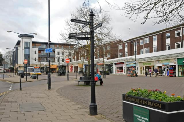A petition has been set up to try and save the 'Barrow men' or 'Barrow operatives' in Kenilworth who help keep the town centre clean
