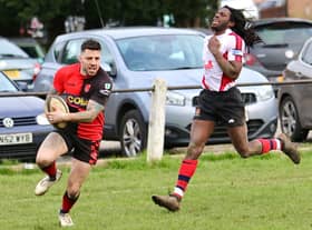 Lee Lightowler outpaces the opposition