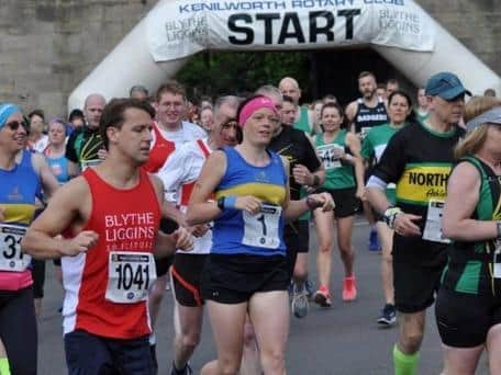 The start of the Two Castles 10k Run