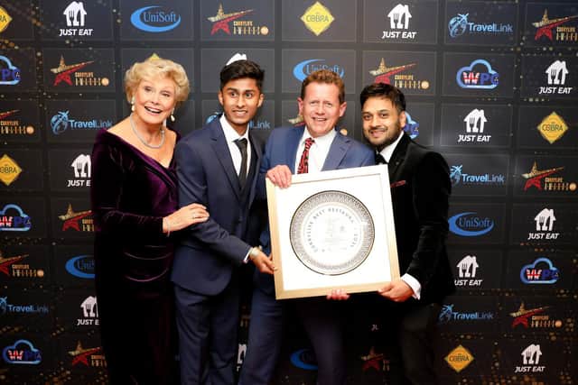 (l-r) Broadcaster Angela Rippon, Jahed Ahmed,
Broadcaster and journalist Mike Bushell and Helal Ahmed from Paprika
Club.