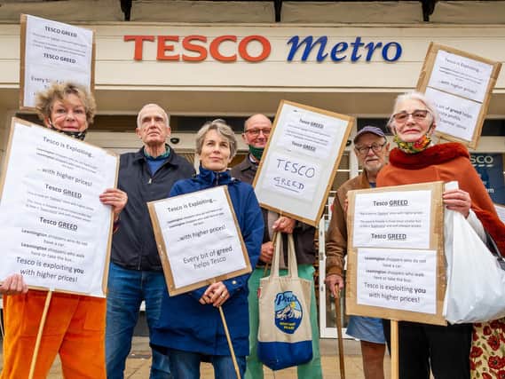 Campaigners against price rises at the Leamington town centre branch of Tesco held another protest outside the store yesterday (Tuesday October 19).
The branch has been rebranded from a Metro to an Express store but the Metro signage still remains there for the time being.