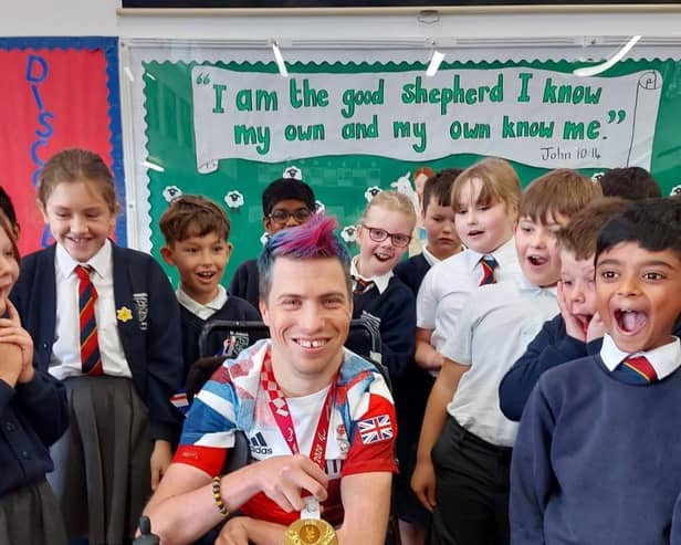 Multi Gold Medal-winning Paralympian, David Smith MBE, dropped in on pupils and teachers at St Joseph’s Catholic Primary School in Whitnash a few days ago.