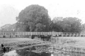 The Old Arm, a feeder channel of the Oxford Canal, which it joined just south of Brownsover Hall - and, according to legend, the apparent site of the 'One-armed Boughton' ghost.