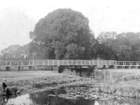 The Old Arm, a feeder channel of the Oxford Canal, which it joined just south of Brownsover Hall - and, according to legend, the apparent site of the 'One-armed Boughton' ghost.
