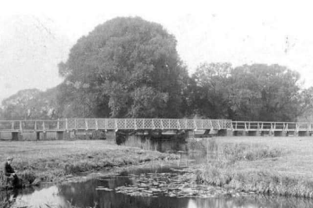 The Old Arm, a feeder channel of the Oxford Canal, which it joined just south of Brownsover Hall - and, according to legend, the apparent site of the 'One-armed Boughton' ghost.