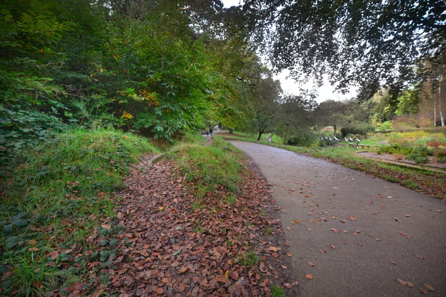 Alexandra Park in Hastings pictured in autumn, 27/10/21 SUS-211027-150456001