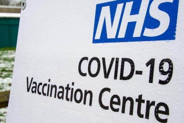 An urgent call for volunteers at vaccination centres in Warwick and Leamington has been issued after a rise Omicron Covid-19 cases.
