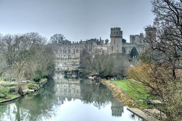 This postcard image, Bridge End nestling to the left, the banks of Warwick Boat Club on the right with the castle dominating the river in the middle, is what most of us tend to think of when picturing the upper reaches of the Avon at Warwick.