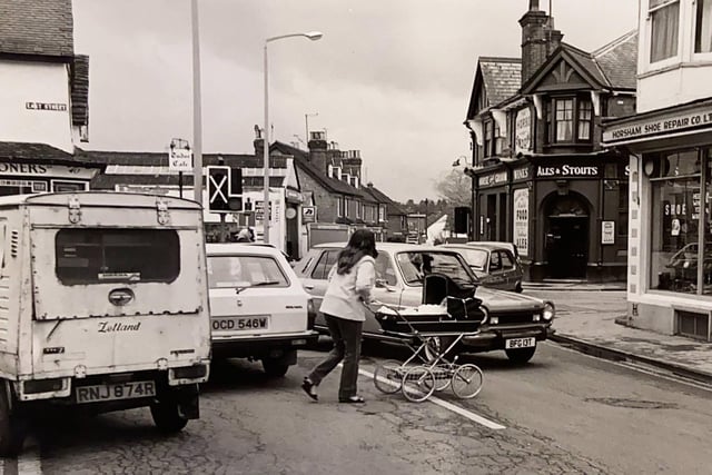 The junction of East Street and Park Street in Horsham, 1982