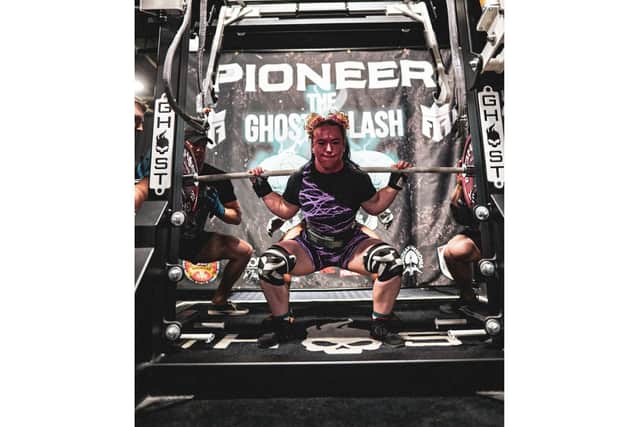 Naomi lifted a total of 600kg in her three lifts