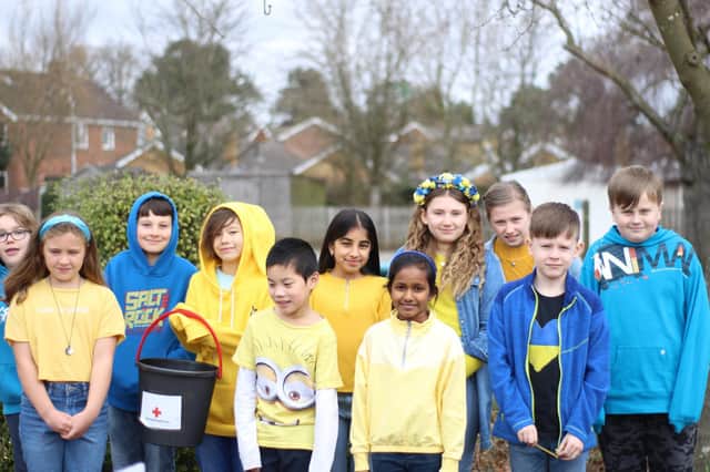 Bilton Junior pupils wear yellow and blue.