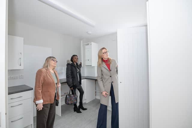 Council construction project manager Veleta Brown (centre), took Cllr Carolyn Robbins (left), Rugby Borough Council portfolio holder for finance, performance, legal and governance, and Cllr Emma Crane (right), Rugby Borough Council portfolio for communities, homes, digital and communications, on a tour of the new flats at Bell House.