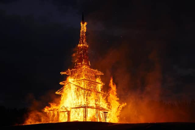 This was the spectacular moment that a Covid memorial was set alight in front of more than 10,000 people in Warwickshire.