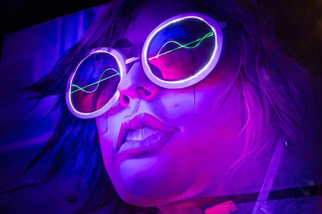 Leamington-based laser display company Reach Lasers has sent us in these images of its cool and spectacular installation which it set up for the new Future Synth mural in Clemens Street.