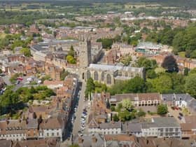 From April 12, the government’s roadmap out of lockdown will allow most 
hospitality venues to reopen to the public to serve food and drink to customers in outdoor seating areas. Photo by Warwick Chamber of Trade