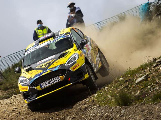 Jon Armstrong in Portugal