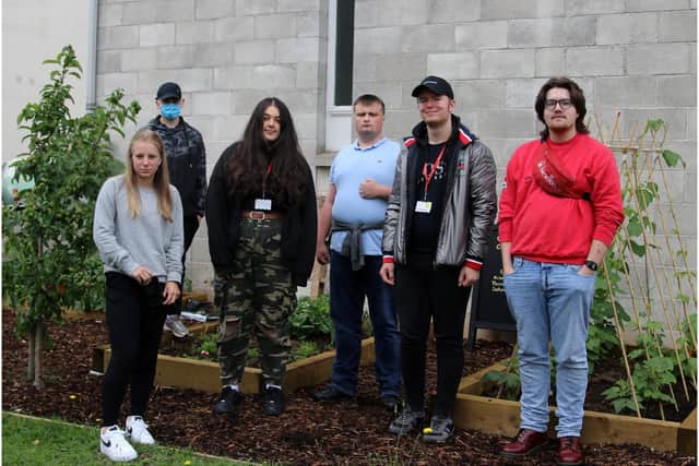 From left to right - Kelcie Griffin, Kian Sheepy, Teisha-Lee Tunnicliffe, Lewis Jones,
Tom Pilley and Charlie Hull. Photo supplied