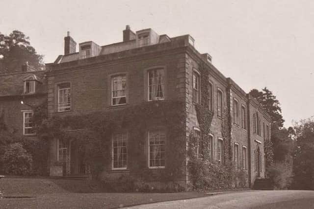 Welton Place, was a stately home built in 1758. It is shown here in the early 1900's when it was the home of Captian James Richard Plomer Clarke JP. Sadly it was later converted into flats, then left derelict and finally demolished in 1972. Now a housing development is currently being built on the former site.