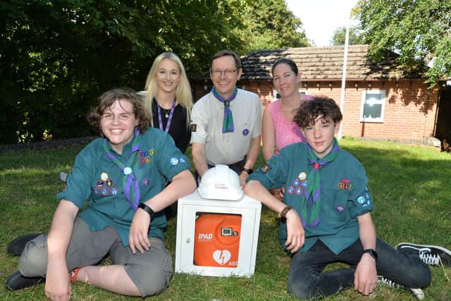 Taylor Wimpey Midlands donated the public access defibrillator (PAD) to the 1st Harbury Scouts Group in a joint initiative with the British Heart Foundation (BHF).