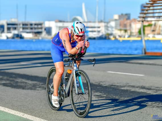 Helene Parpworth during the bike stage. Photo: CanoFotoSports