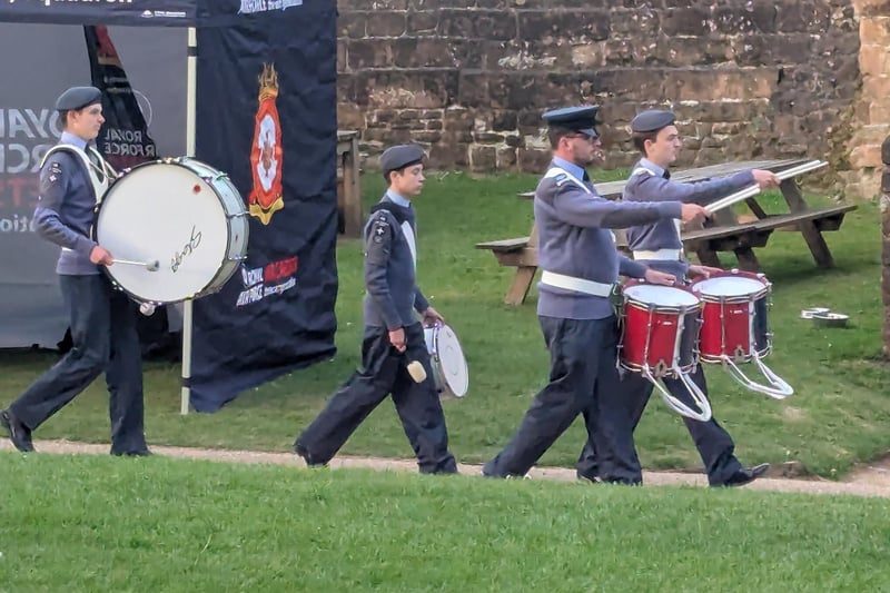 Hundreds of people sang along as the town marked the 80th anniversary with a fantastic event at Kenilworth Castle on Thursday night (May 8).