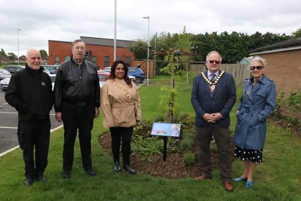 Pictured at the ceremony from left to right; Jon Holmes (WDC), Barry Franklin (Deputy Mayor of Whitnash), Mini Mangat, Adrian Barton and Susan Rasmussen (WDC Chair consort). Picture courtesy of Warwick District Council.